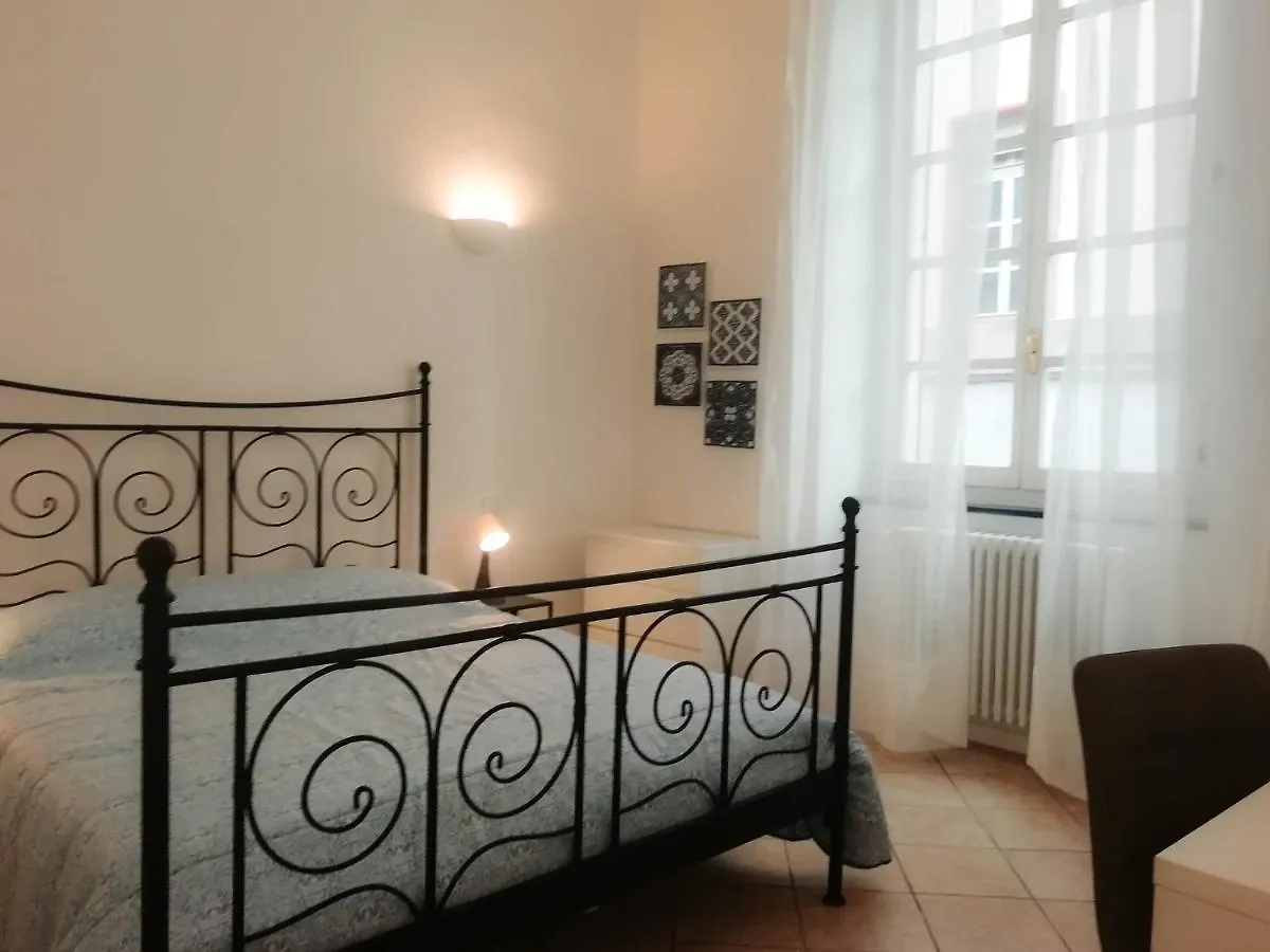 Apartment Mistrangelohome 5 - Appartamento In Pieno Centro Savona