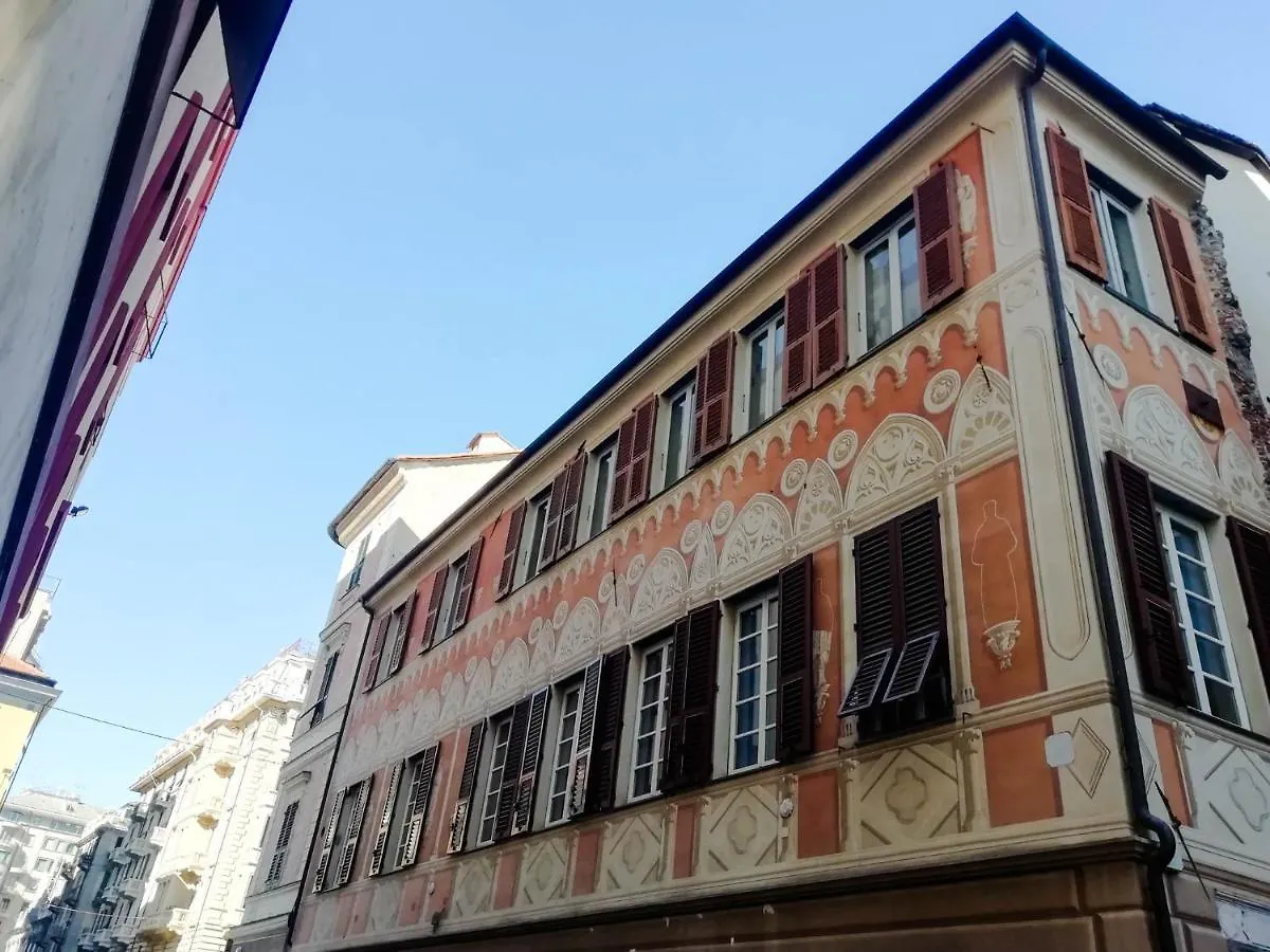Mistrangelohome 5 - Appartamento In Pieno Centro Savona